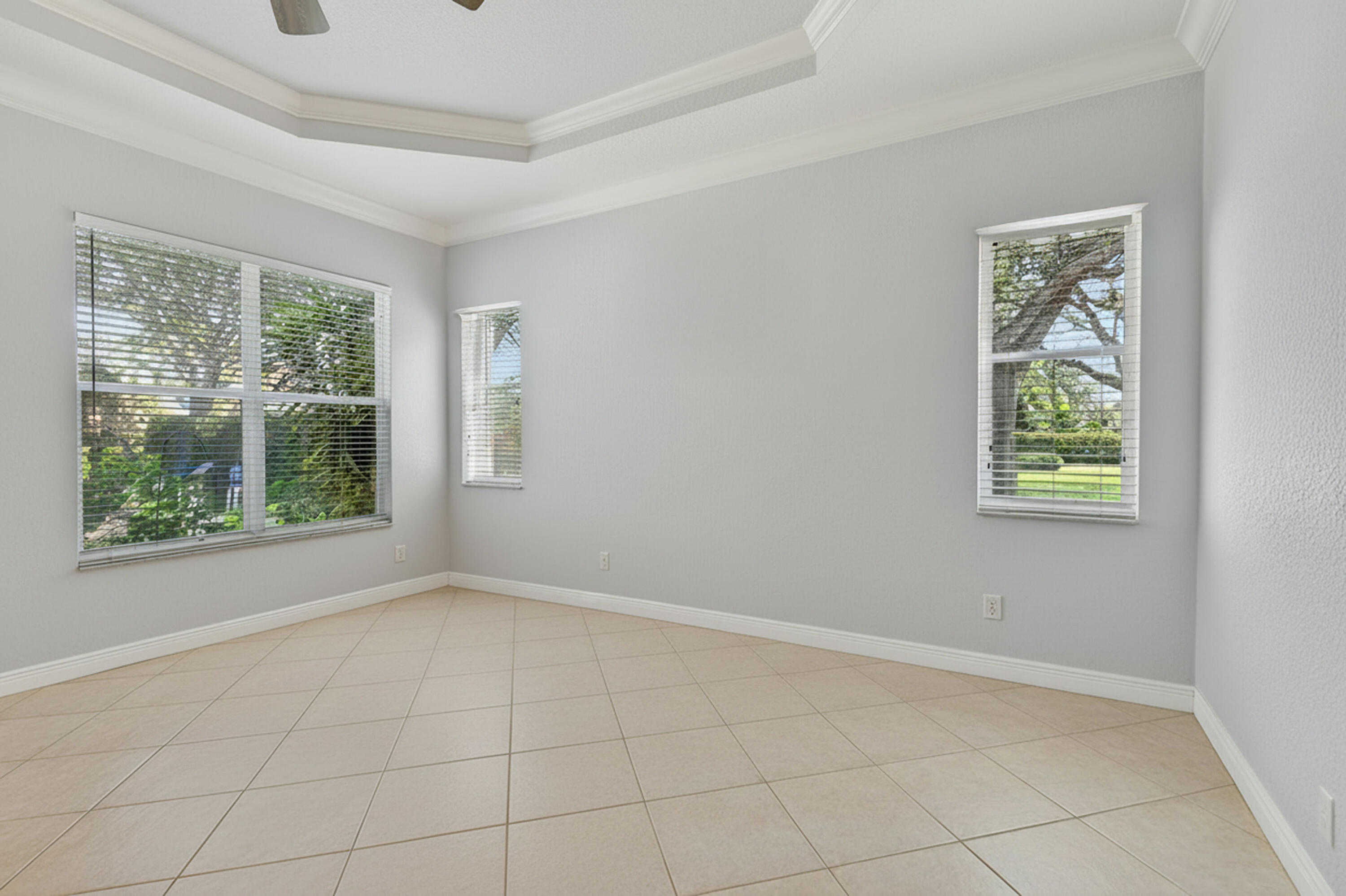 VALENCIA AT ABACOA - Residential