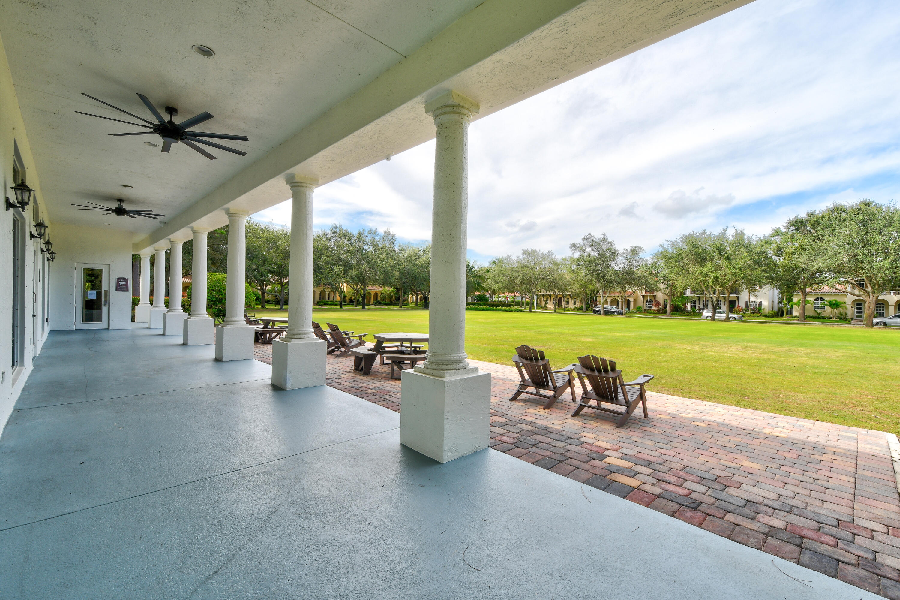 VALENCIA AT ABACOA - Residential