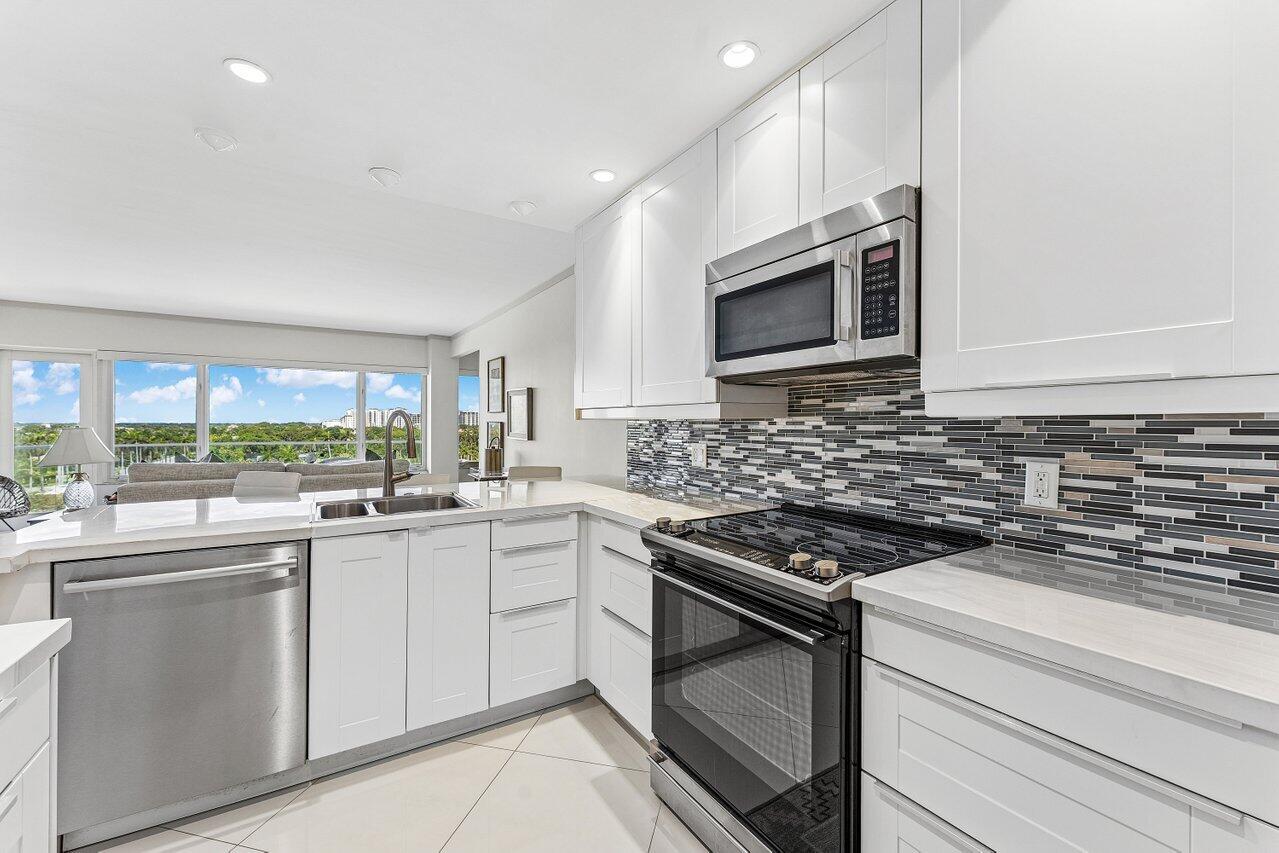BOCA INLET CONDO - Residential