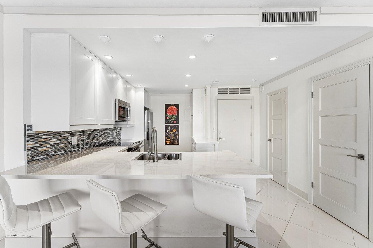 BOCA INLET CONDO - Residential