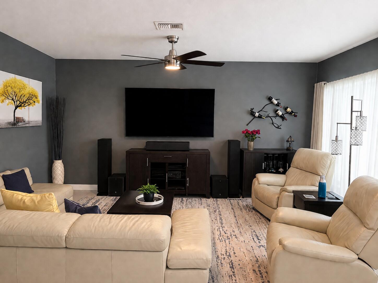 WOODSIDE ESTATES - Residential