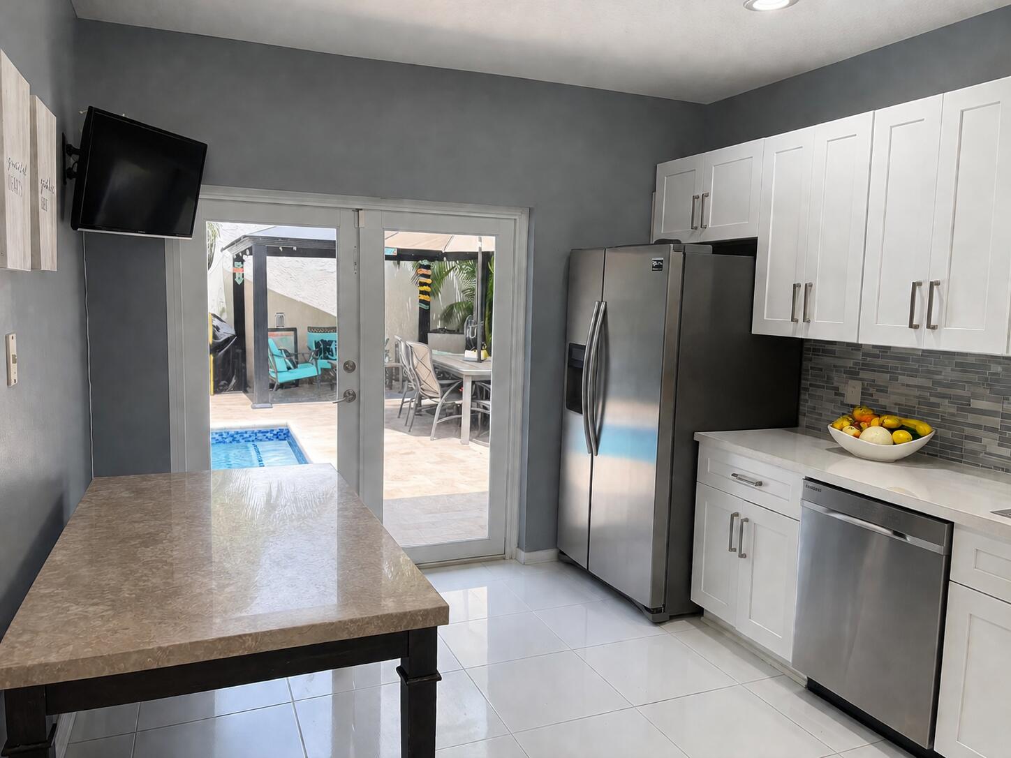 WOODSIDE ESTATES - Residential