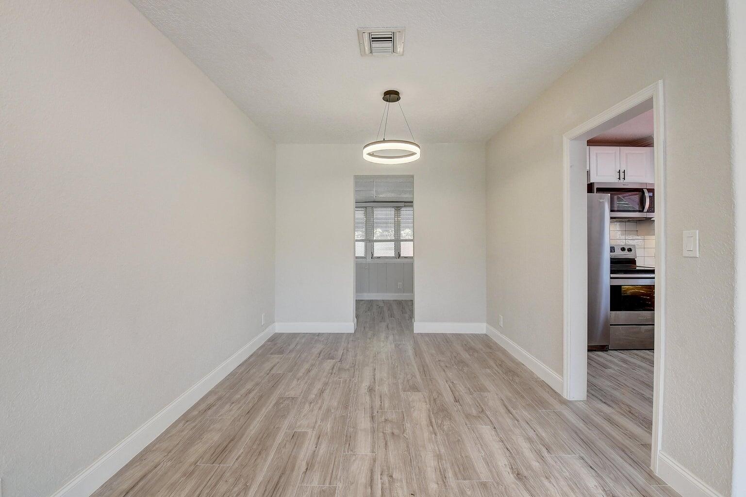 348 SE 4th Avenue SE