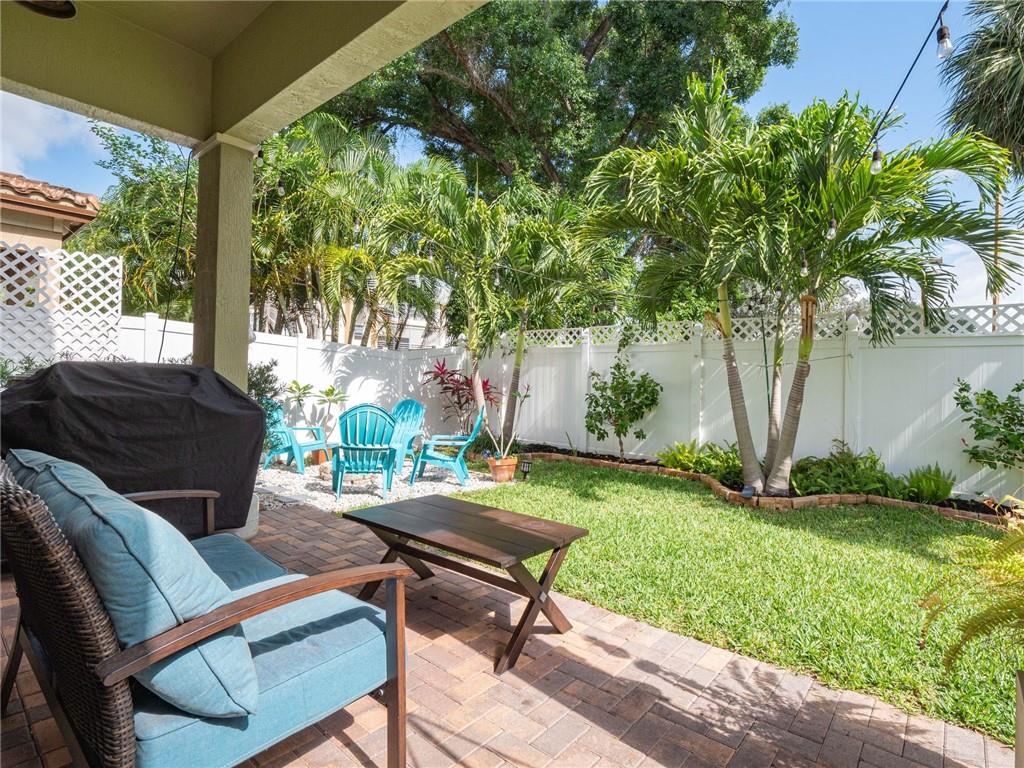 Sabal Palm By Prestige 17 - Residential