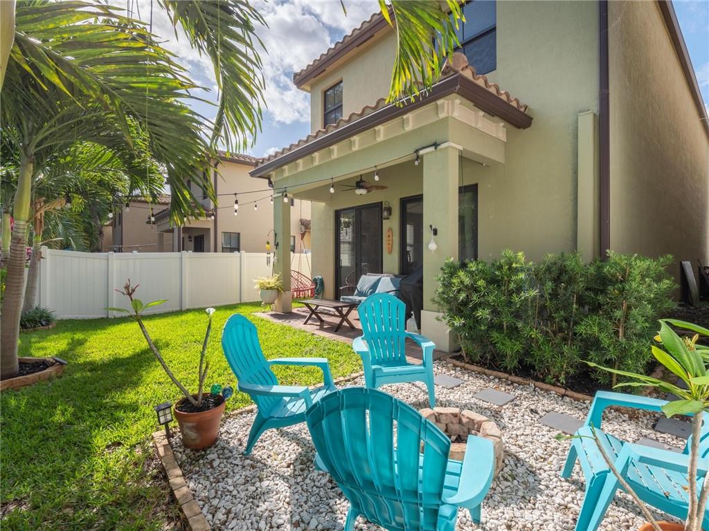 Sabal Palm By Prestige 17 - Residential