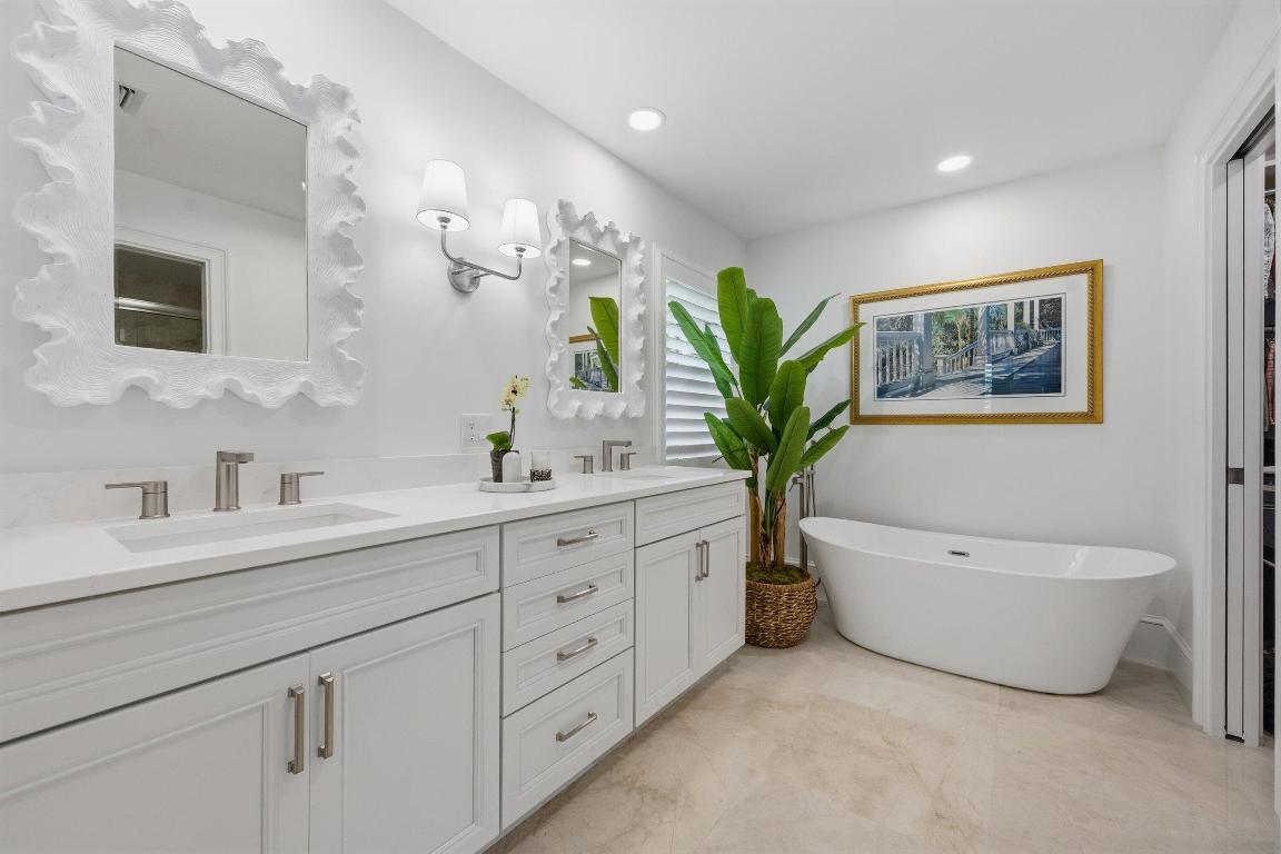 THE SOUNDINGS - Residential