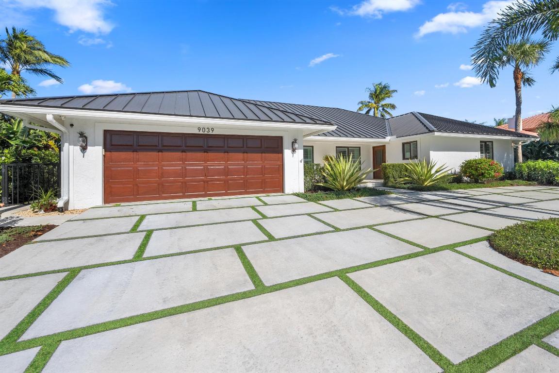 THE SOUNDINGS - Residential