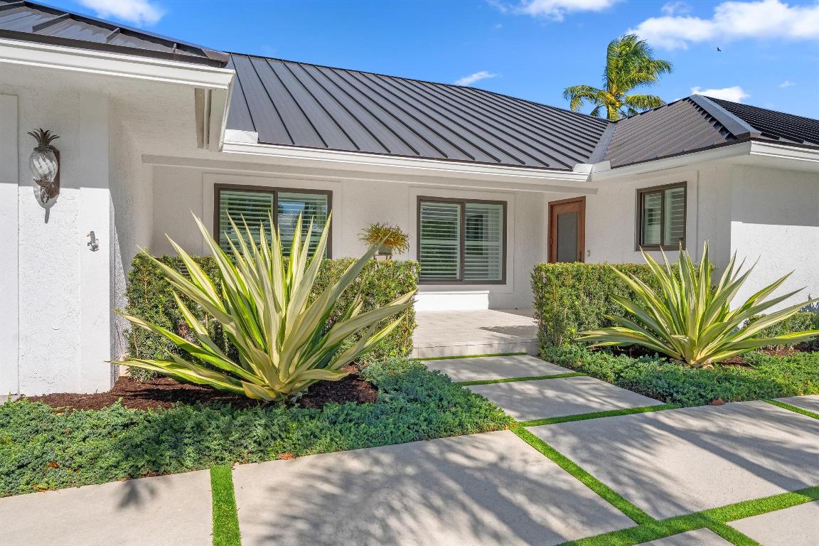 THE SOUNDINGS - Residential