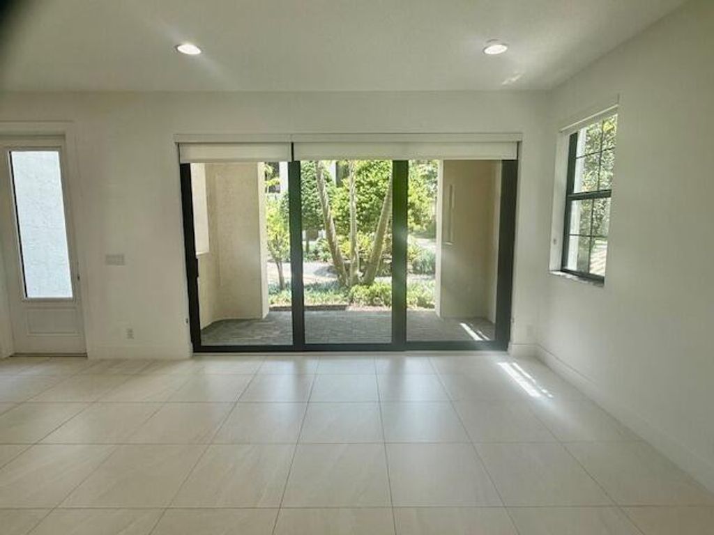 Photo of 8104 Hobbes Way, Palm Beach Gardens, FL 33418 (MLS # R11081759)