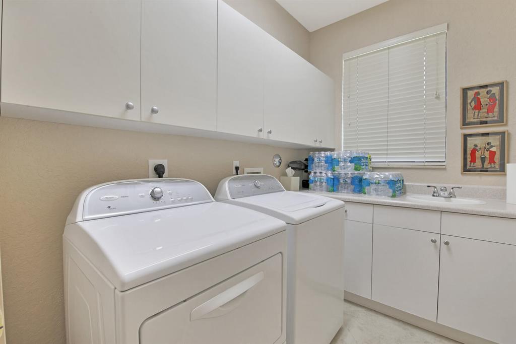 TIVOLI RESERVE - Residential