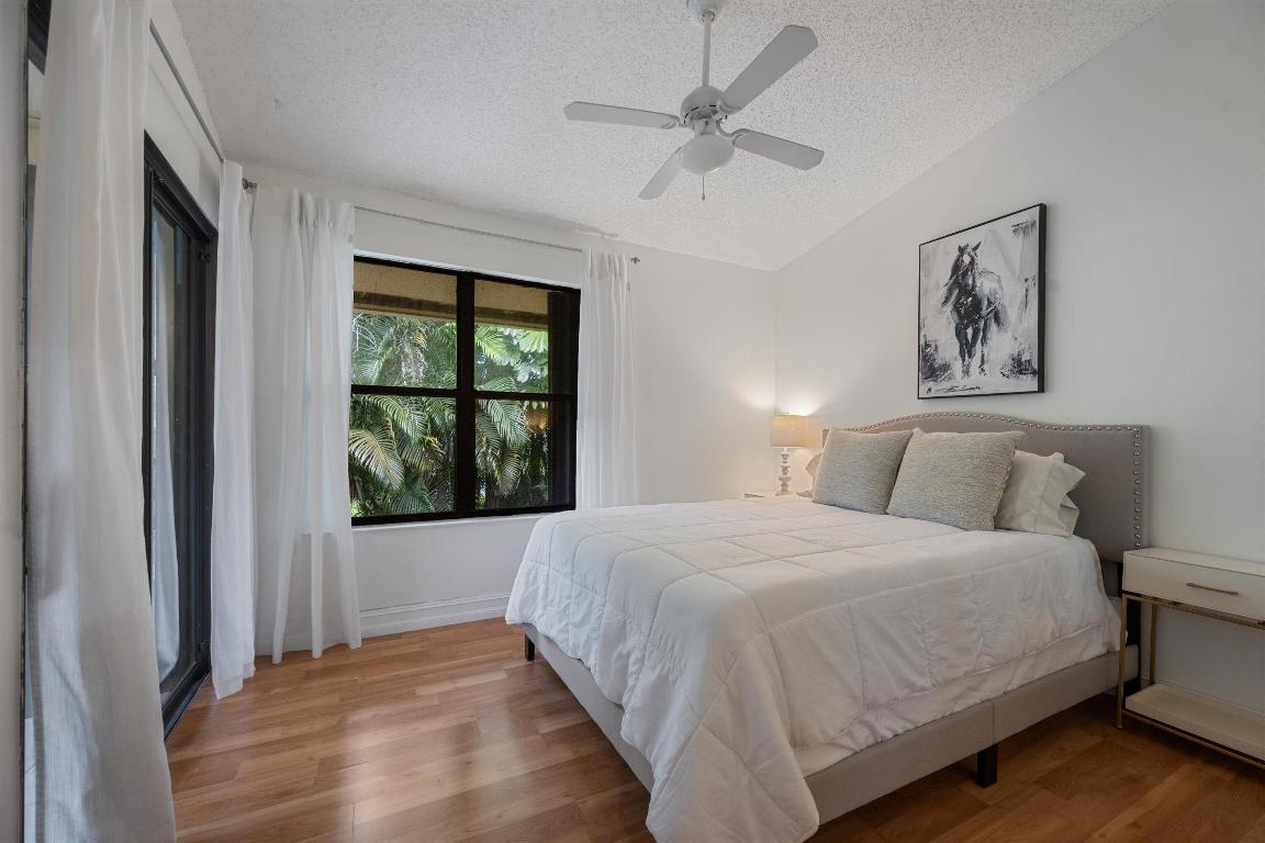 SHEFFIELD WOODS AT WELLINGTON CONDO - Residential