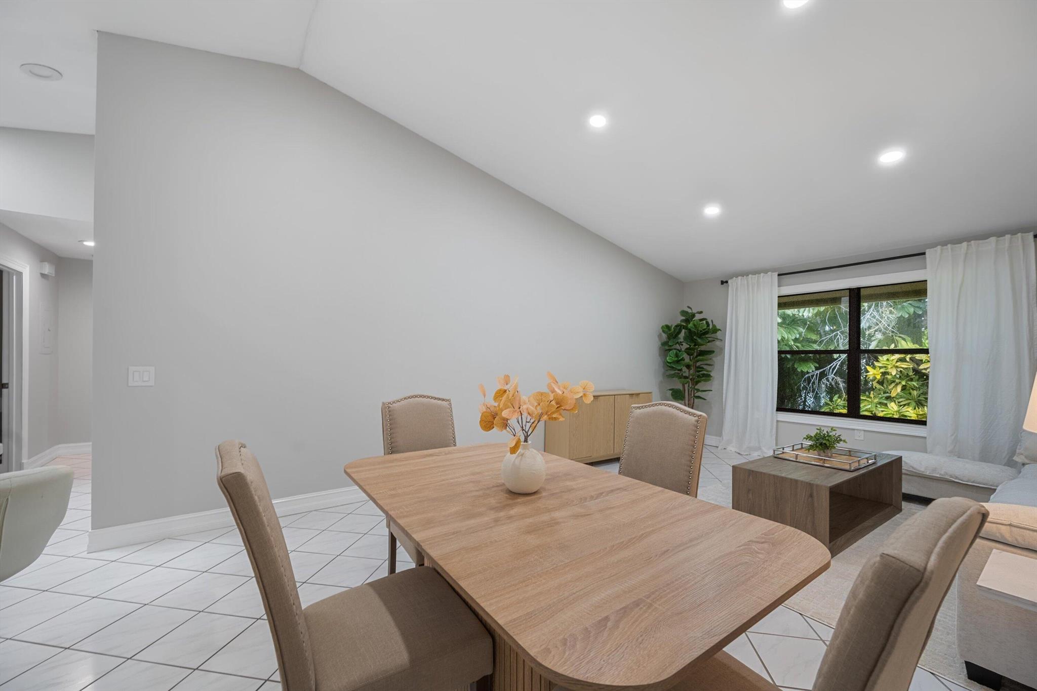 SHEFFIELD WOODS AT WELLIN - Residential