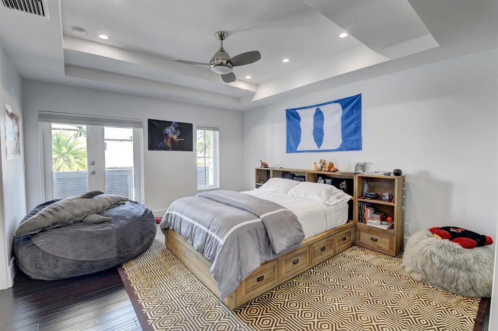 ST ANDREWS COUNTRY CLUB - Residential