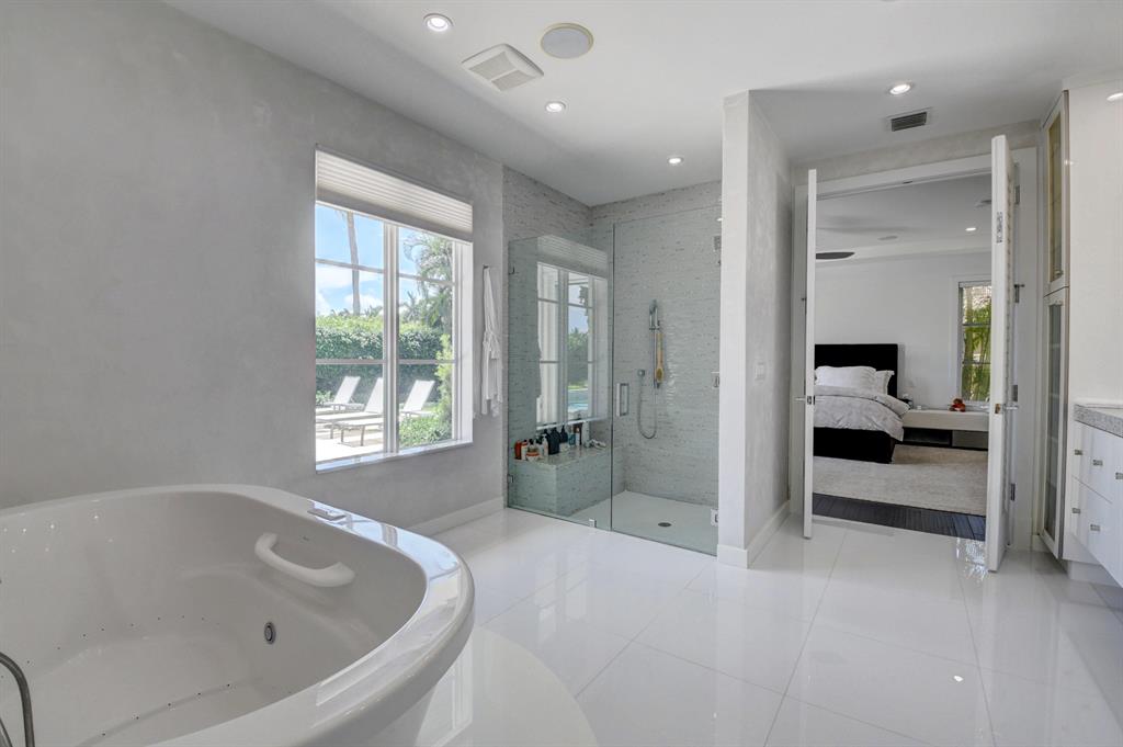 ST ANDREWS COUNTRY CLUB - Residential