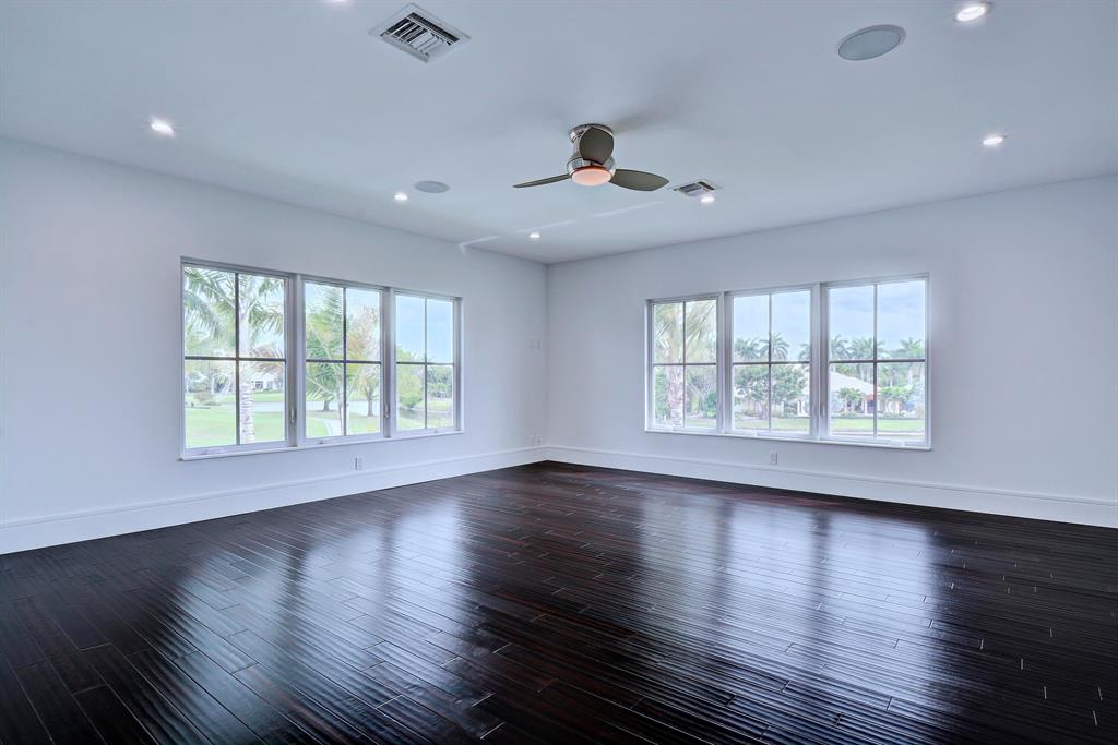 ST ANDREWS COUNTRY CLUB - Residential