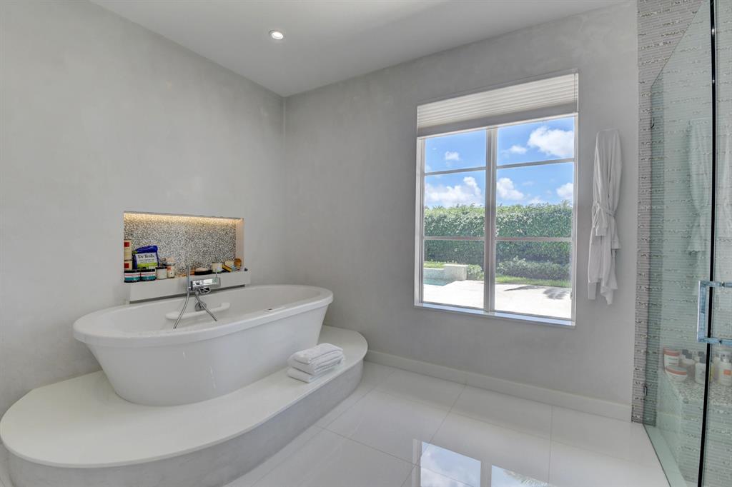 ST ANDREWS COUNTRY CLUB - Residential