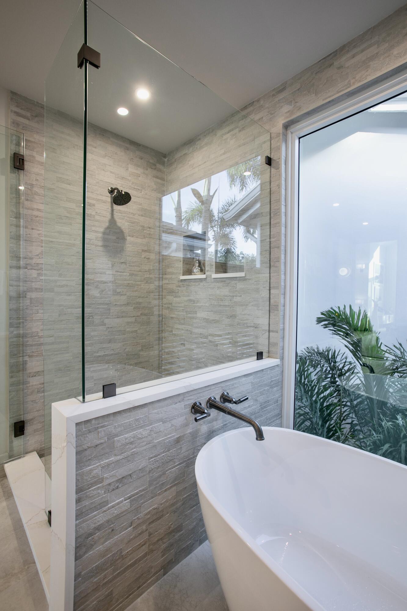 FRENCHMANS CREEK PAR E-5 - Residential