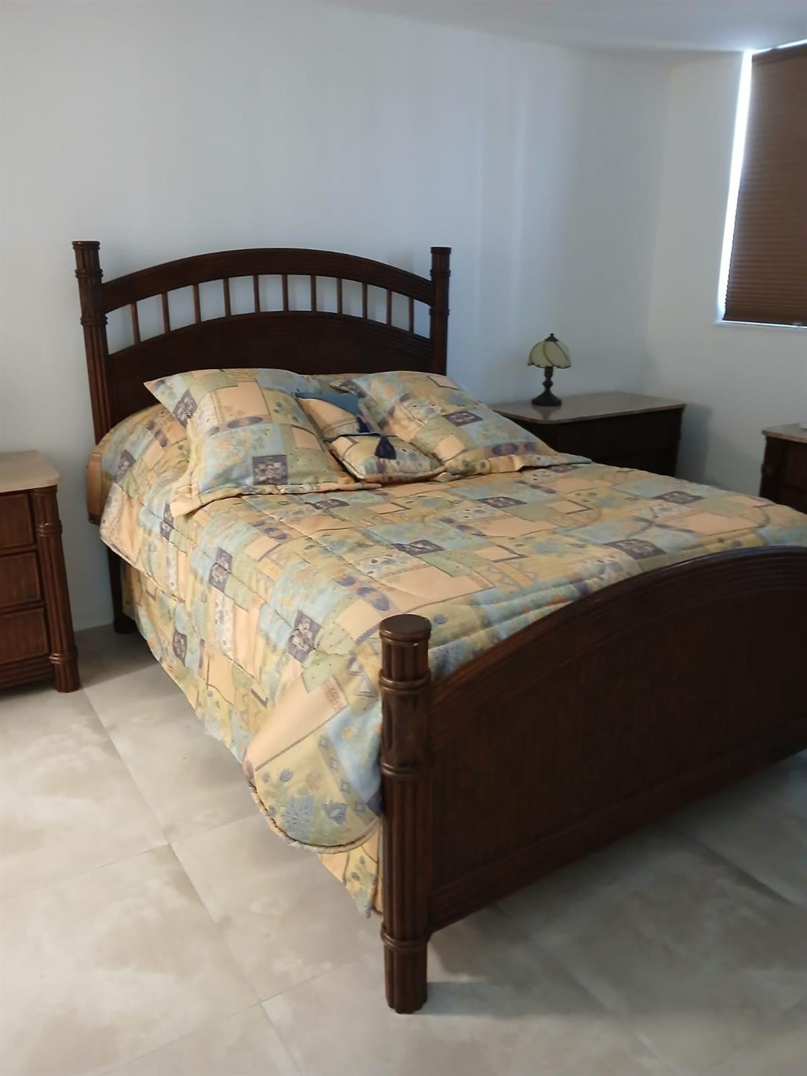 ISLANDS MARTINIQUE - Residential