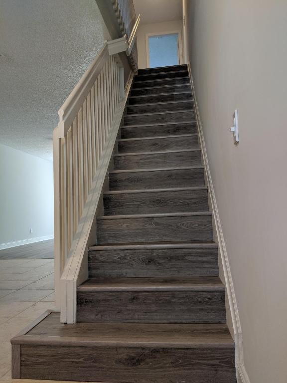 SAWGRASS EXCHANGE PLAT - Residential Lease