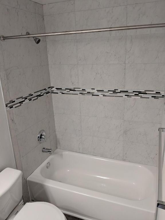 SAWGRASS EXCHANGE PLAT - Residential Lease