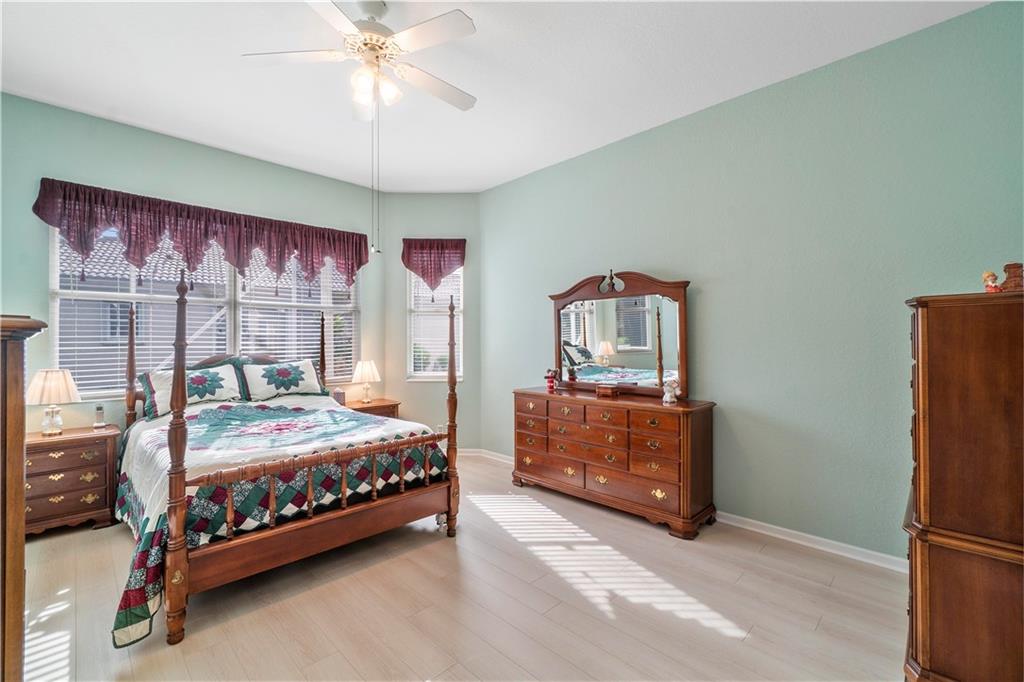 VENETIAN ISLES - Residential