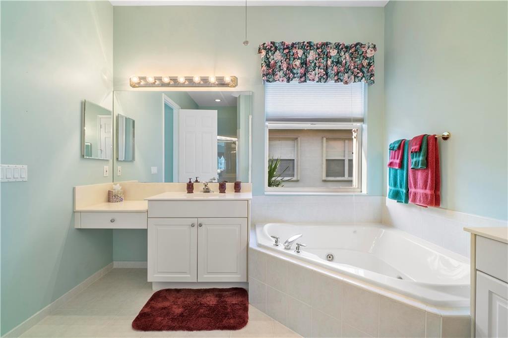 VENETIAN ISLES - Residential