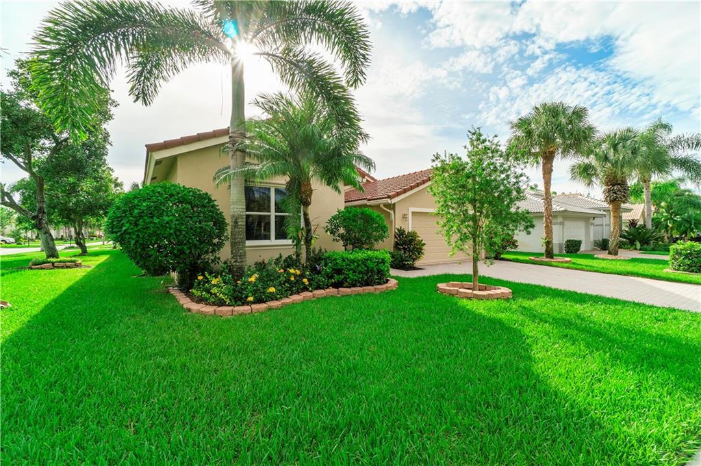 VENETIAN ISLES - Residential