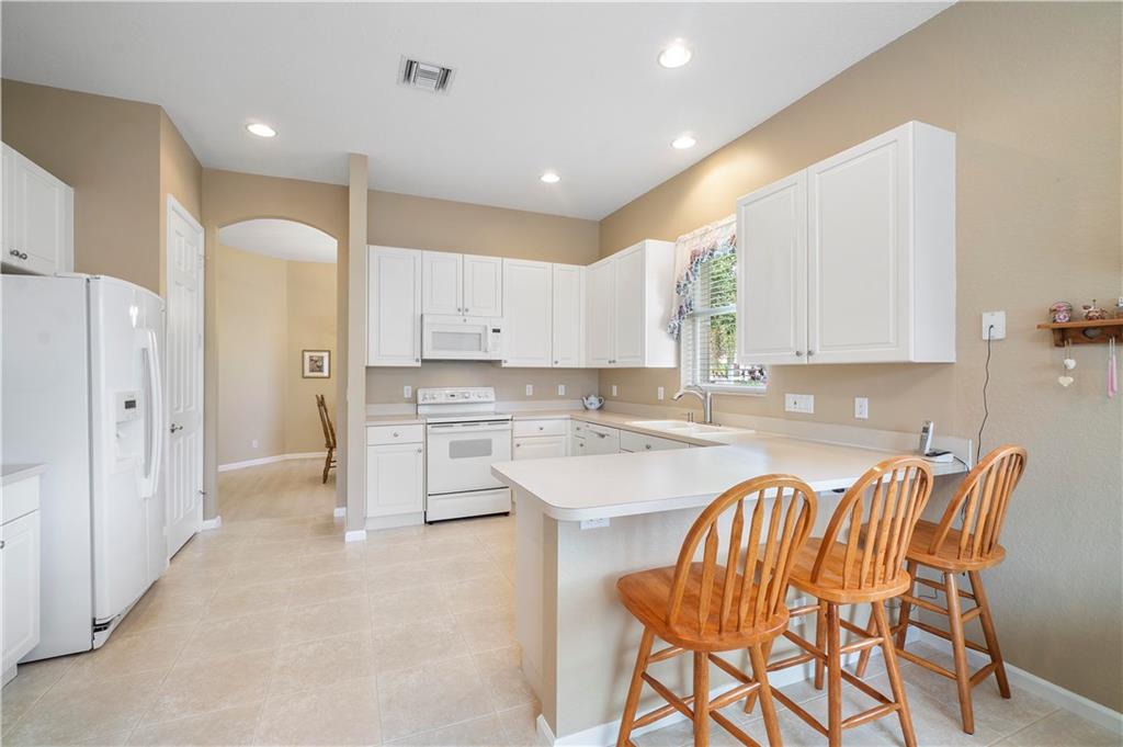 VENETIAN ISLES - Residential