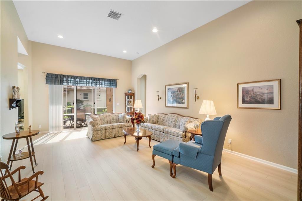 VENETIAN ISLES - Residential