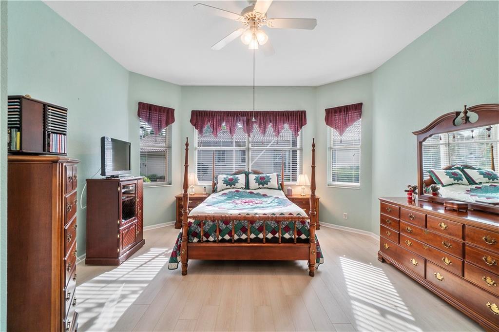 VENETIAN ISLES - Residential