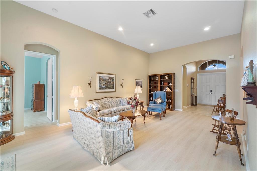 VENETIAN ISLES - Residential