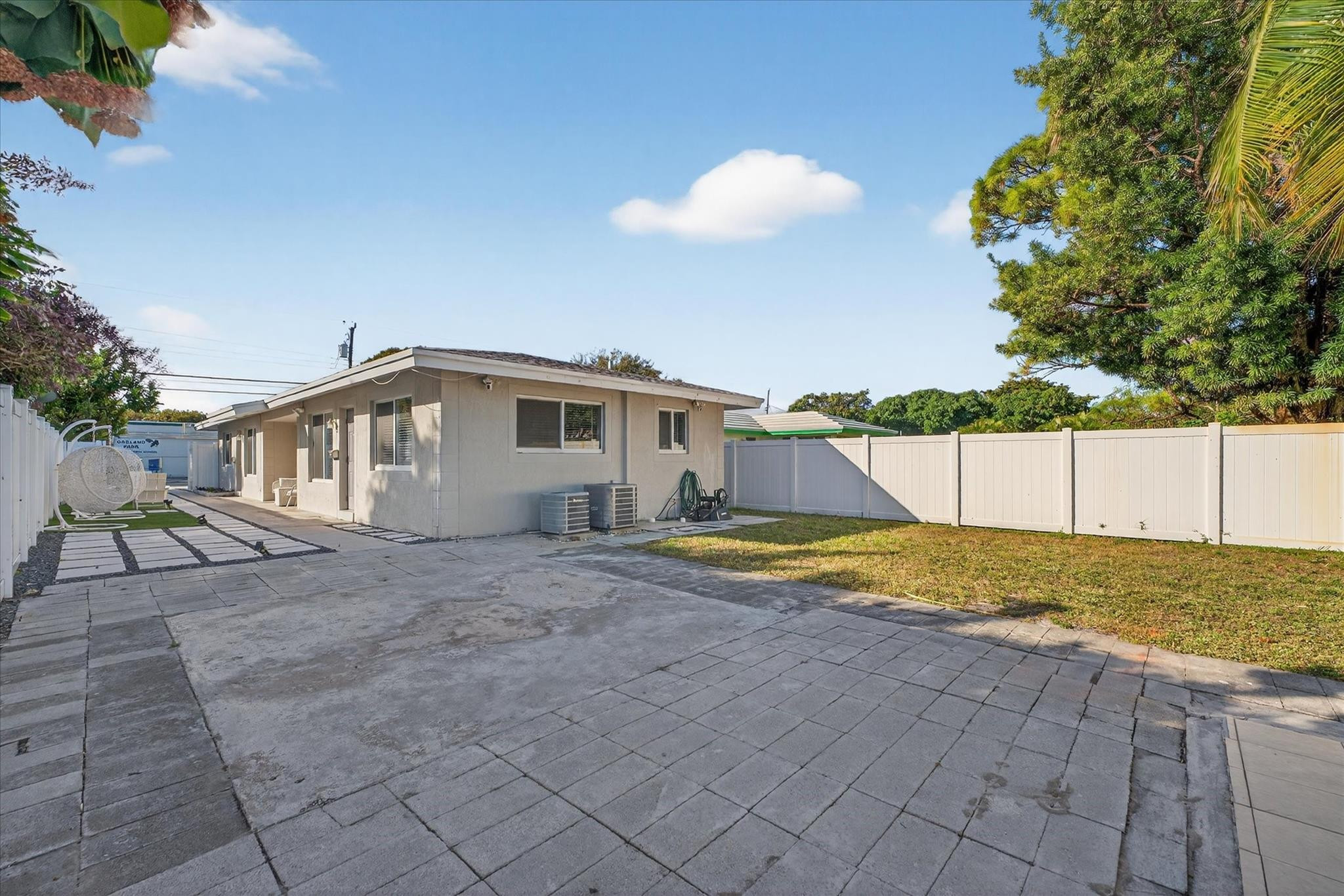 Oakland Park Second Add 1 - Residential Income