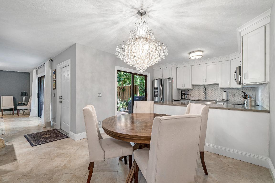 SPANISH WELLS CONDO I - Residential