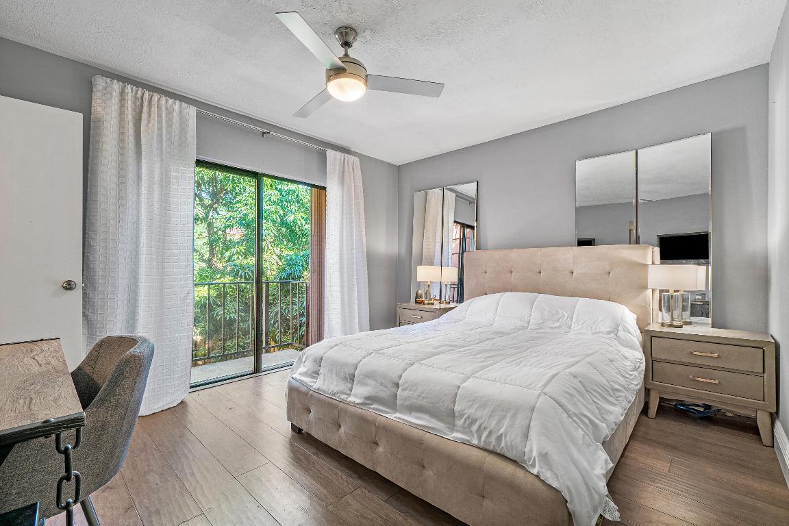 SPANISH WELLS CONDO I - Residential