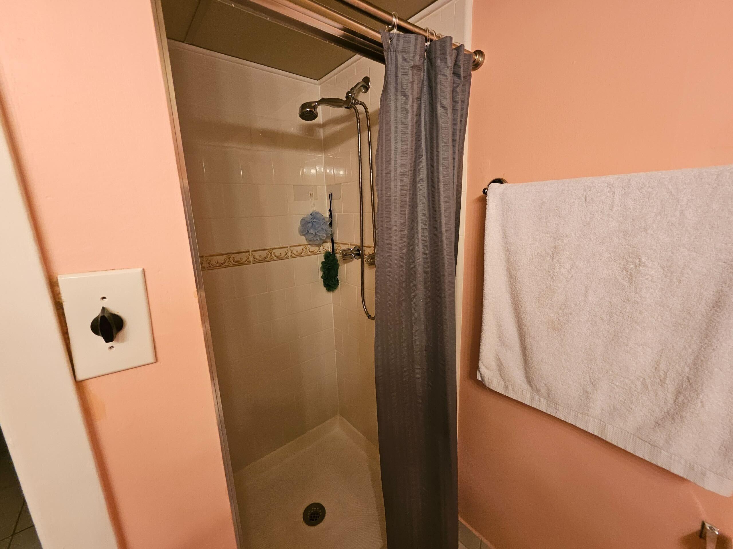 KINGS POINT BRITTANY CONDOS - Residential