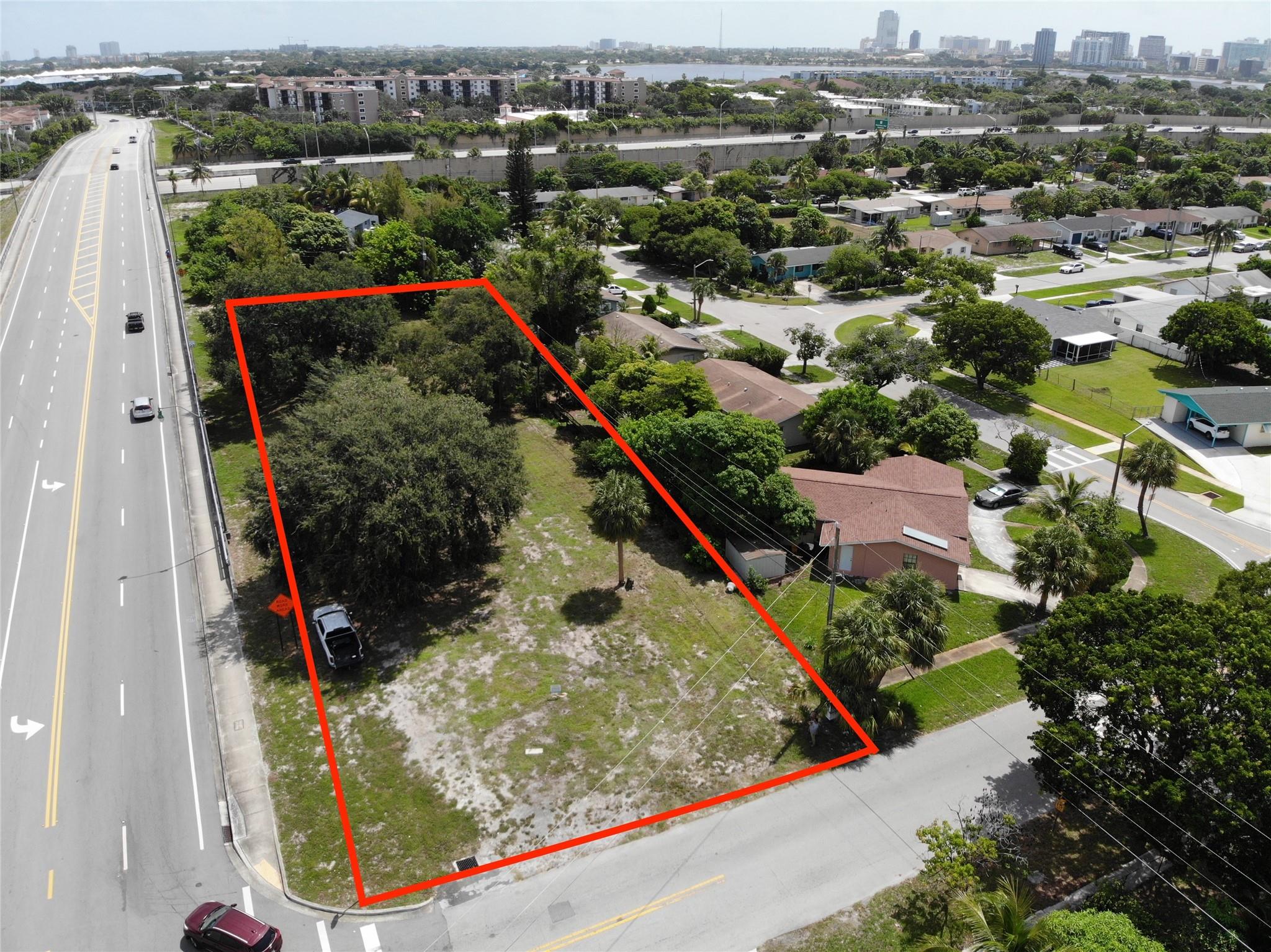 This is a five parcel, recently cleared, lot ready to build three single family homes. Engineering site plans will be given to the new owners. Already approved with engineering impact fees paid.