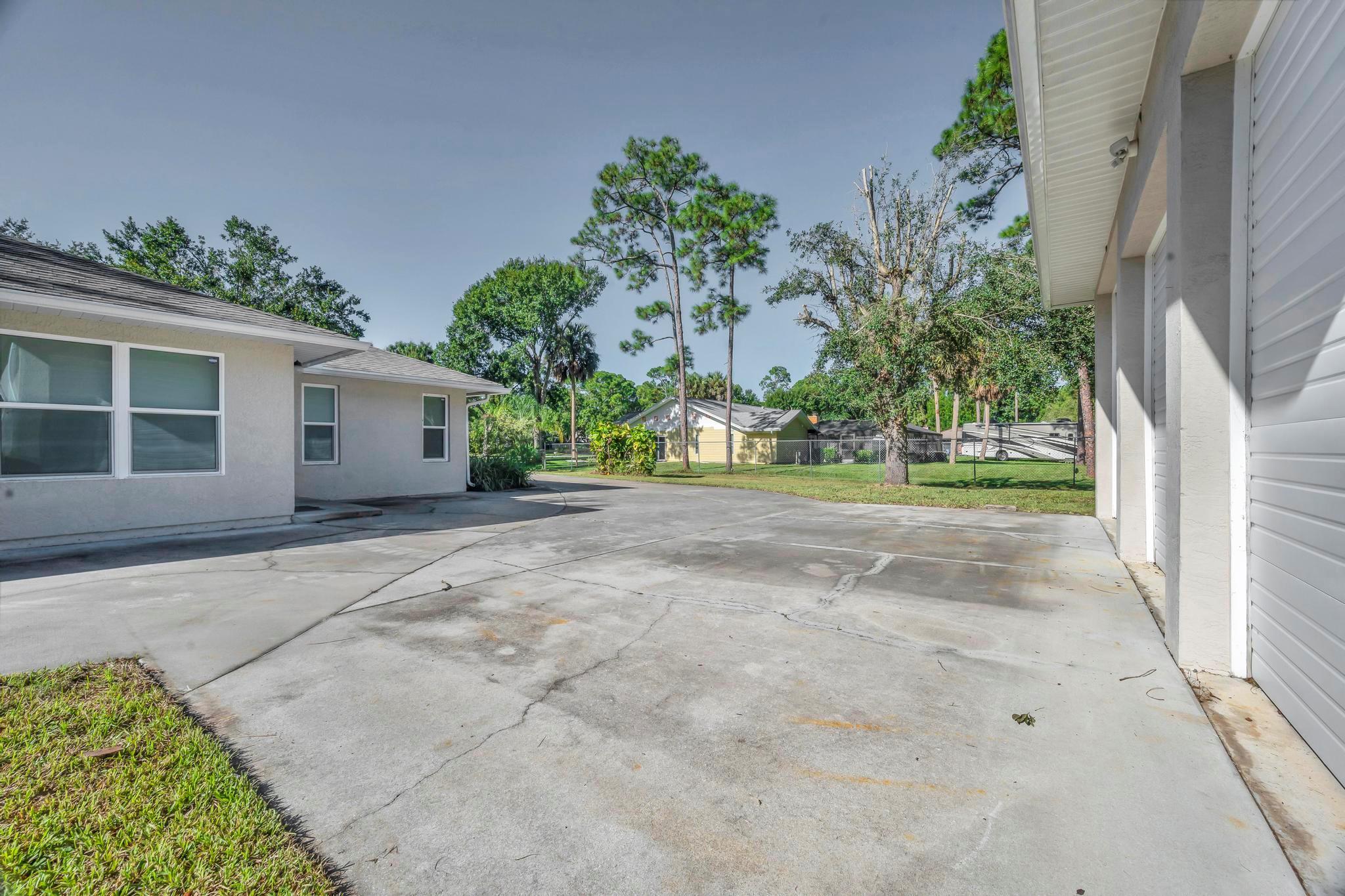 HIDDEN PINES ESTATES - Residential