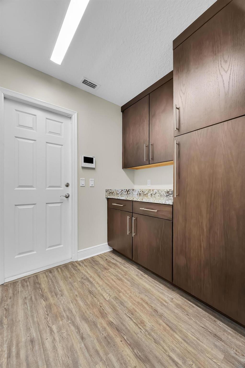 HIDDEN PINES ESTATES - Residential
