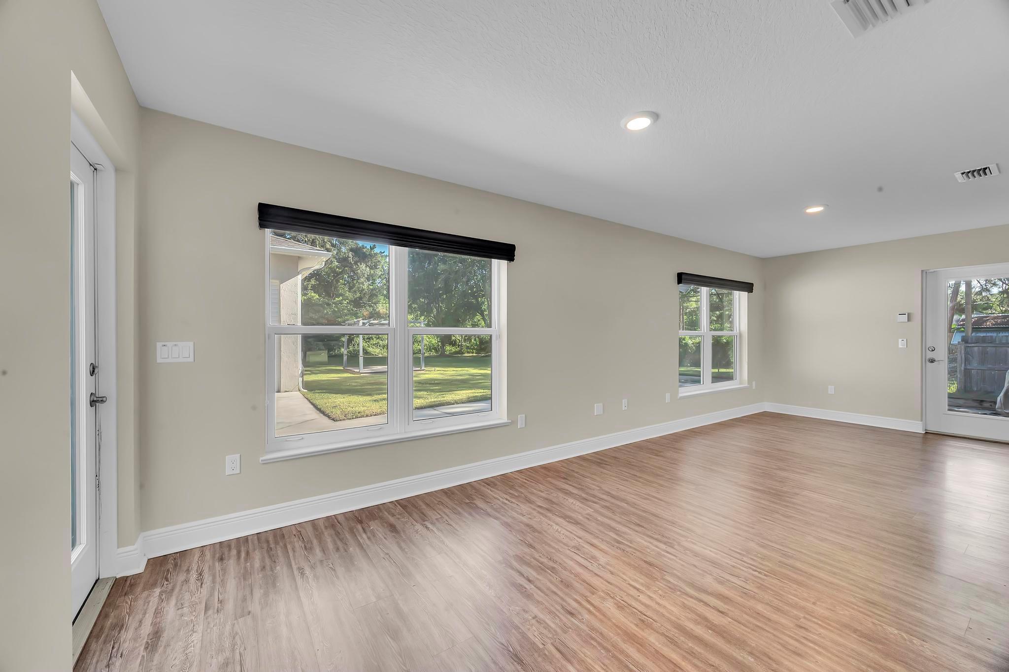 HIDDEN PINES ESTATES - Residential