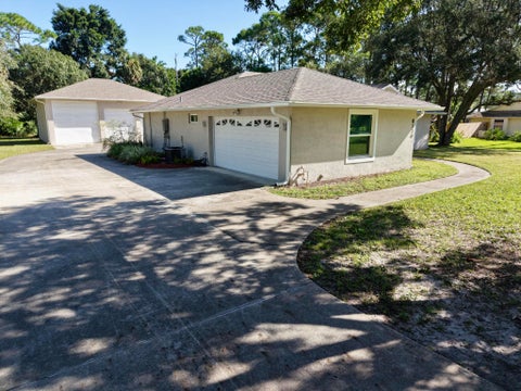 Photo of 8330 Hidden Pines Road, Fort Pierce, FL 34945 (MLS # R11125891)
