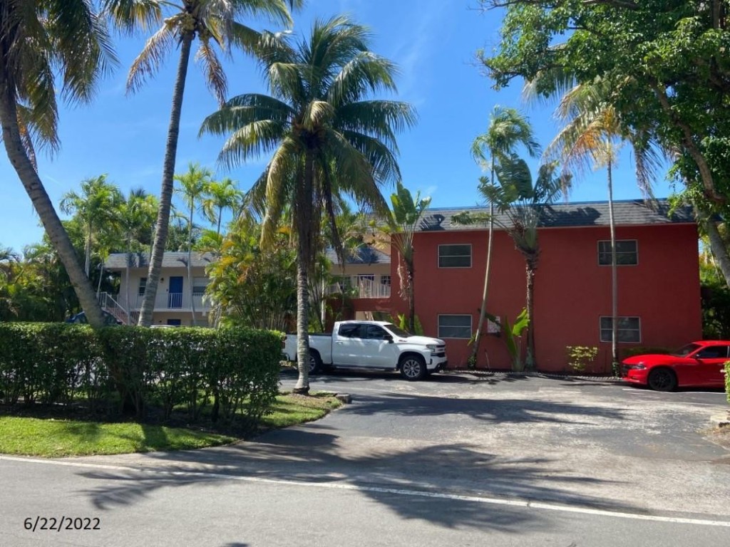 Lauderdale 2-9 D - Residential Lease
