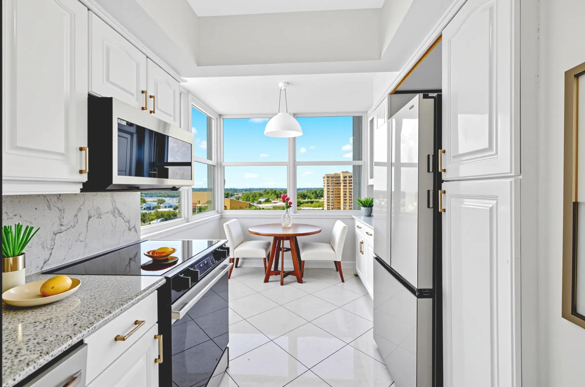 CLARIDGE CONDO - Residential
