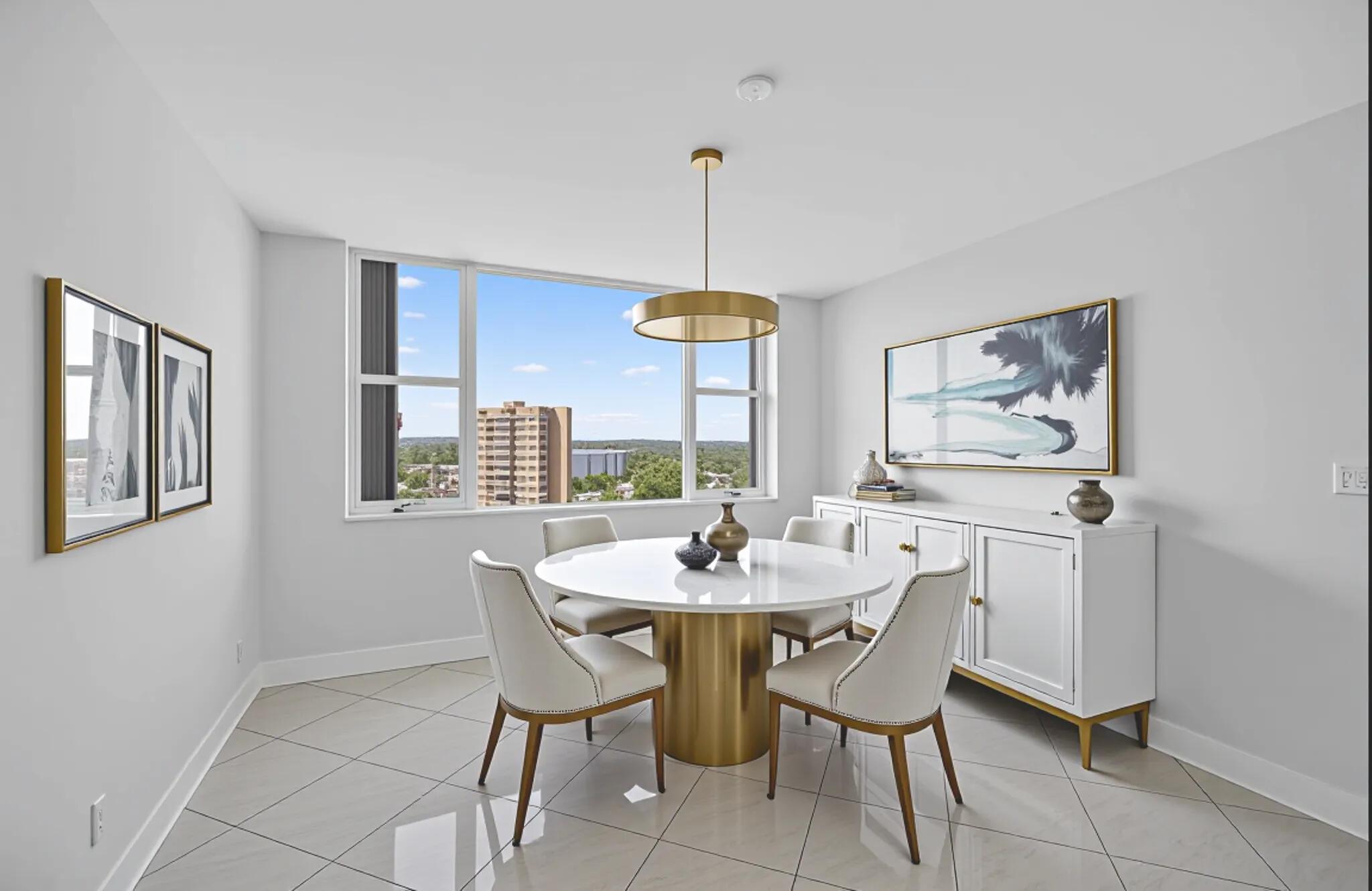 CLARIDGE CONDO - Residential