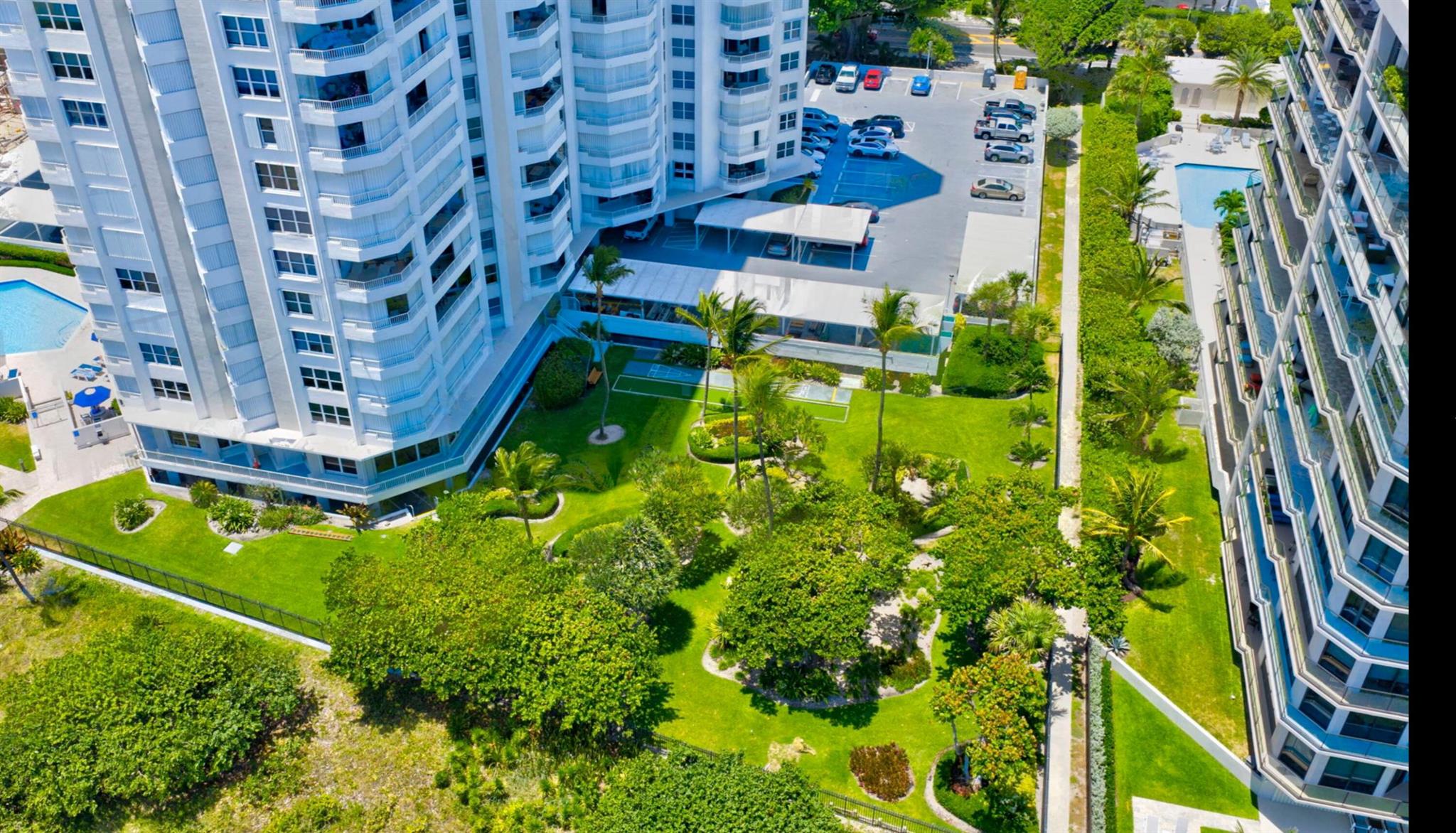 CLARIDGE CONDO - Residential