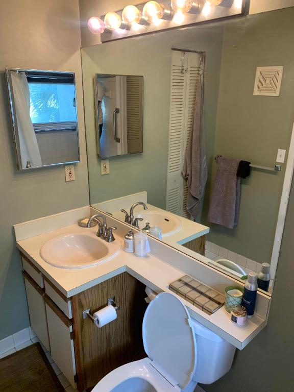 COCO PARC CONDO - Residential