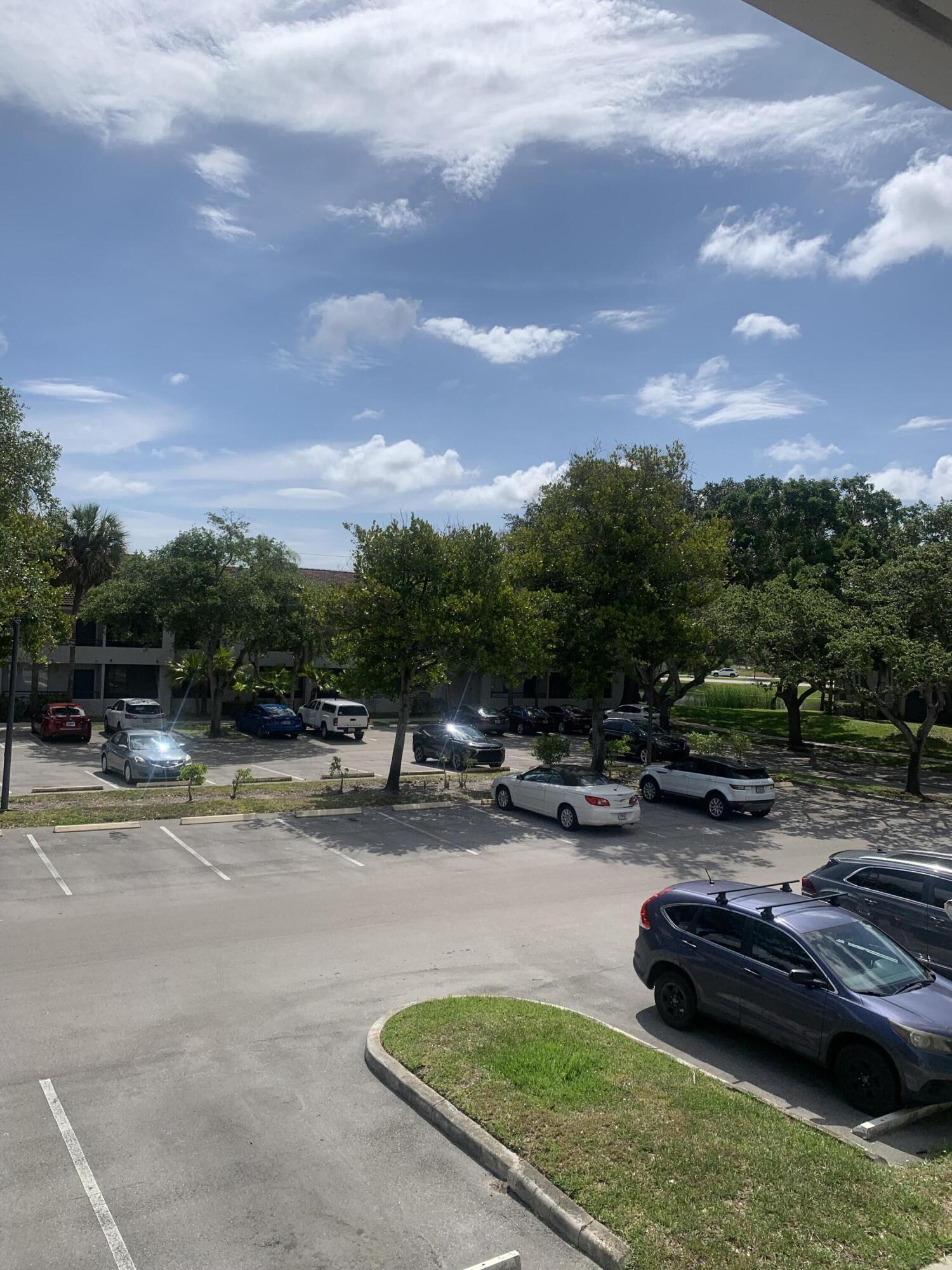 COCO PARC CONDO - Residential