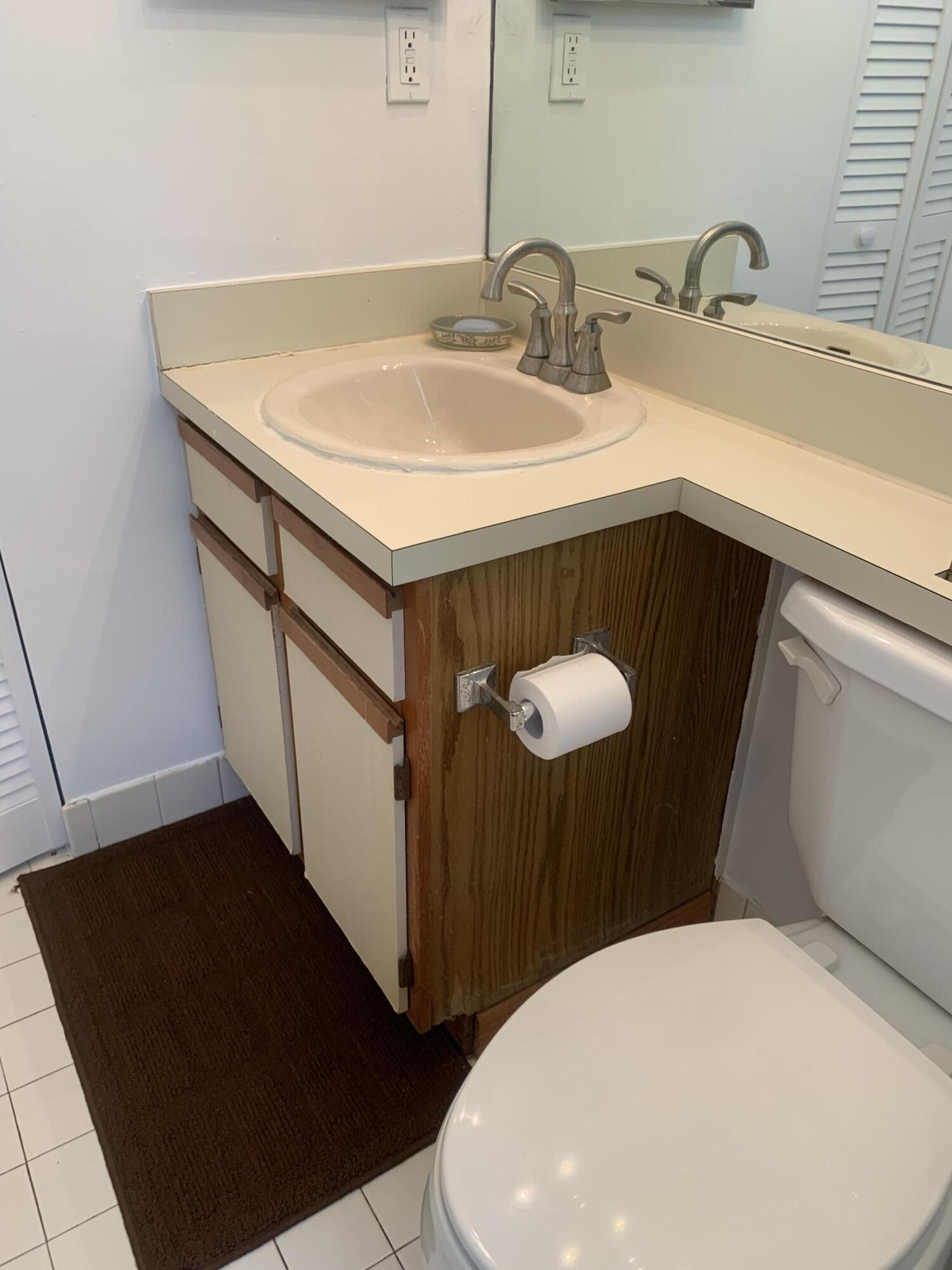 COCO PARC CONDO - Residential