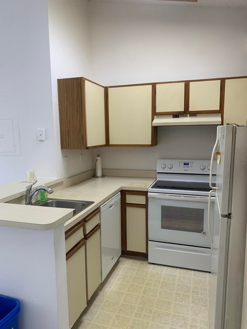 Tiny photo for 651 Lyons Road #10207, Coconut Creek, FL 33063 (MLS # R11158013)