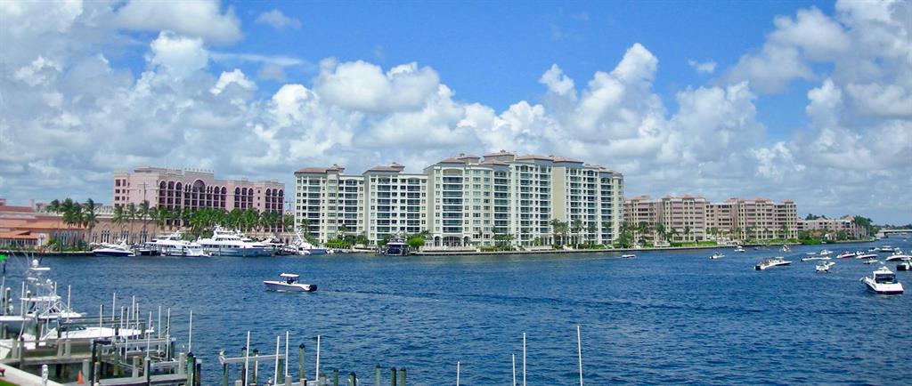 Lake House South Condo - Residential