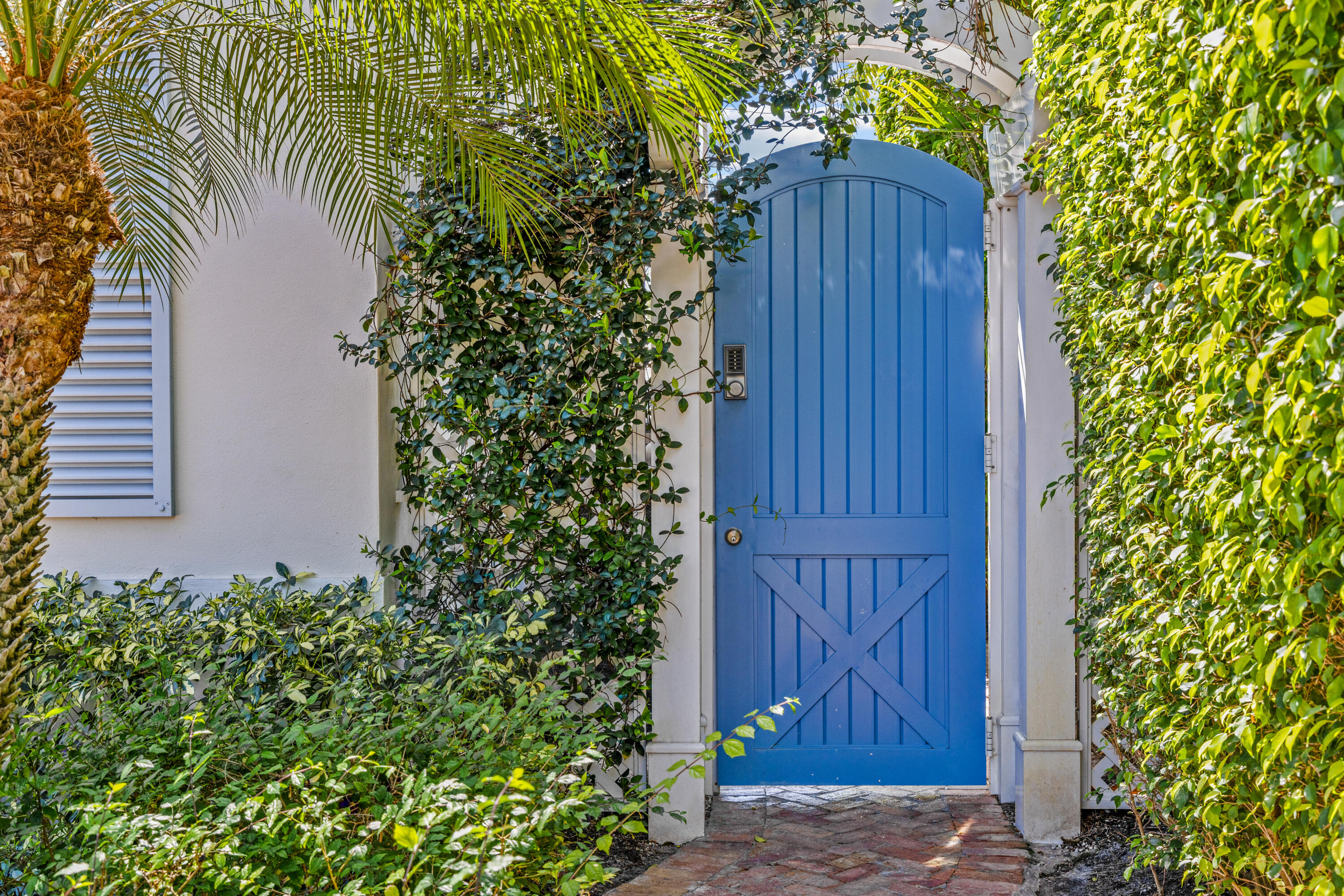 DELRAY ISLE - Residential